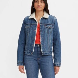 Levi's Sherpa Trucker Jacket